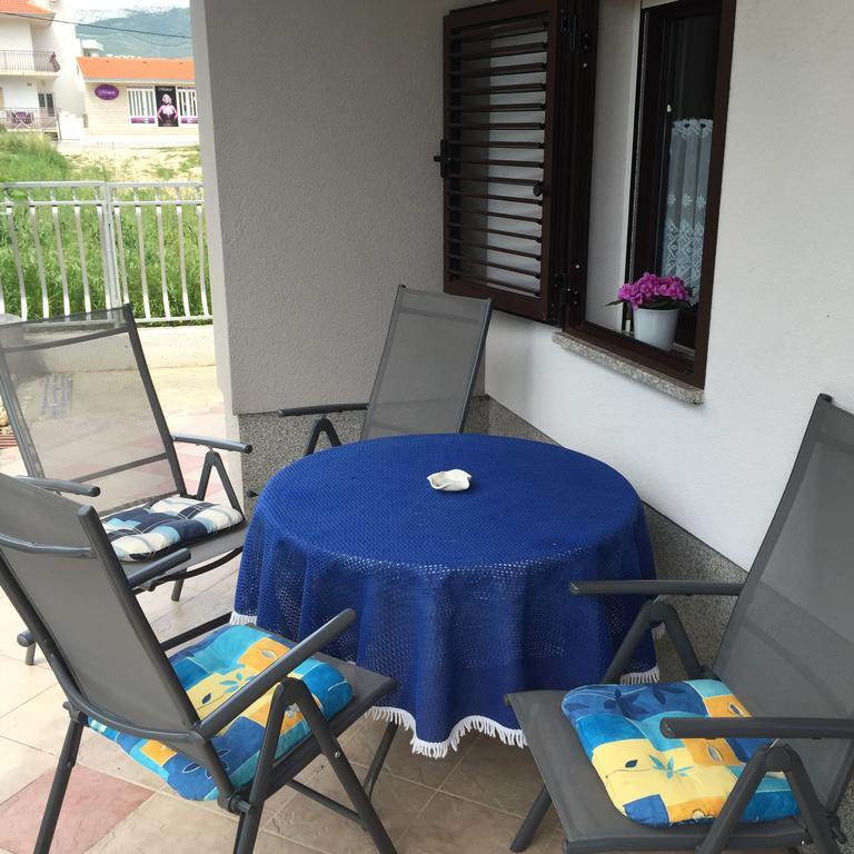 Apartments Silvi Podstrana Exterior photo