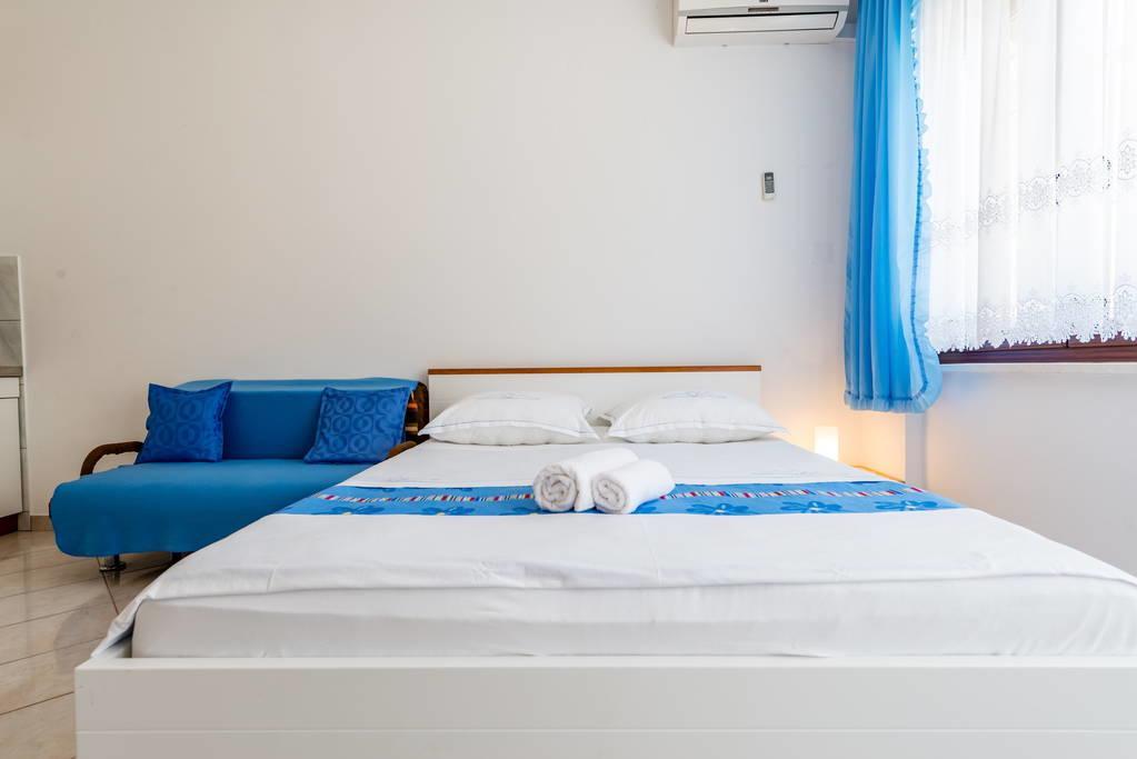 Apartments Silvi Podstrana Exterior photo